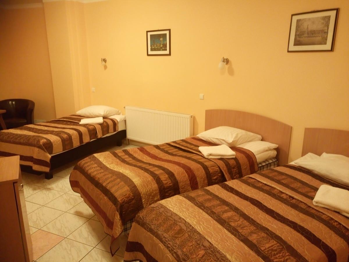 Vaivorykste Hotel Šiauliai Exterior foto